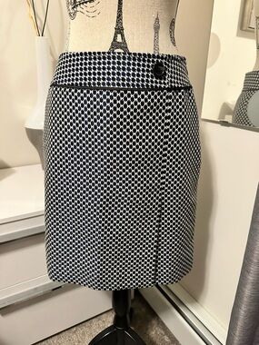 Ann Taylor  Patterned A-Line Skirt